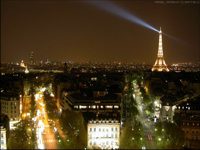 вид на "Tour Eiffel"